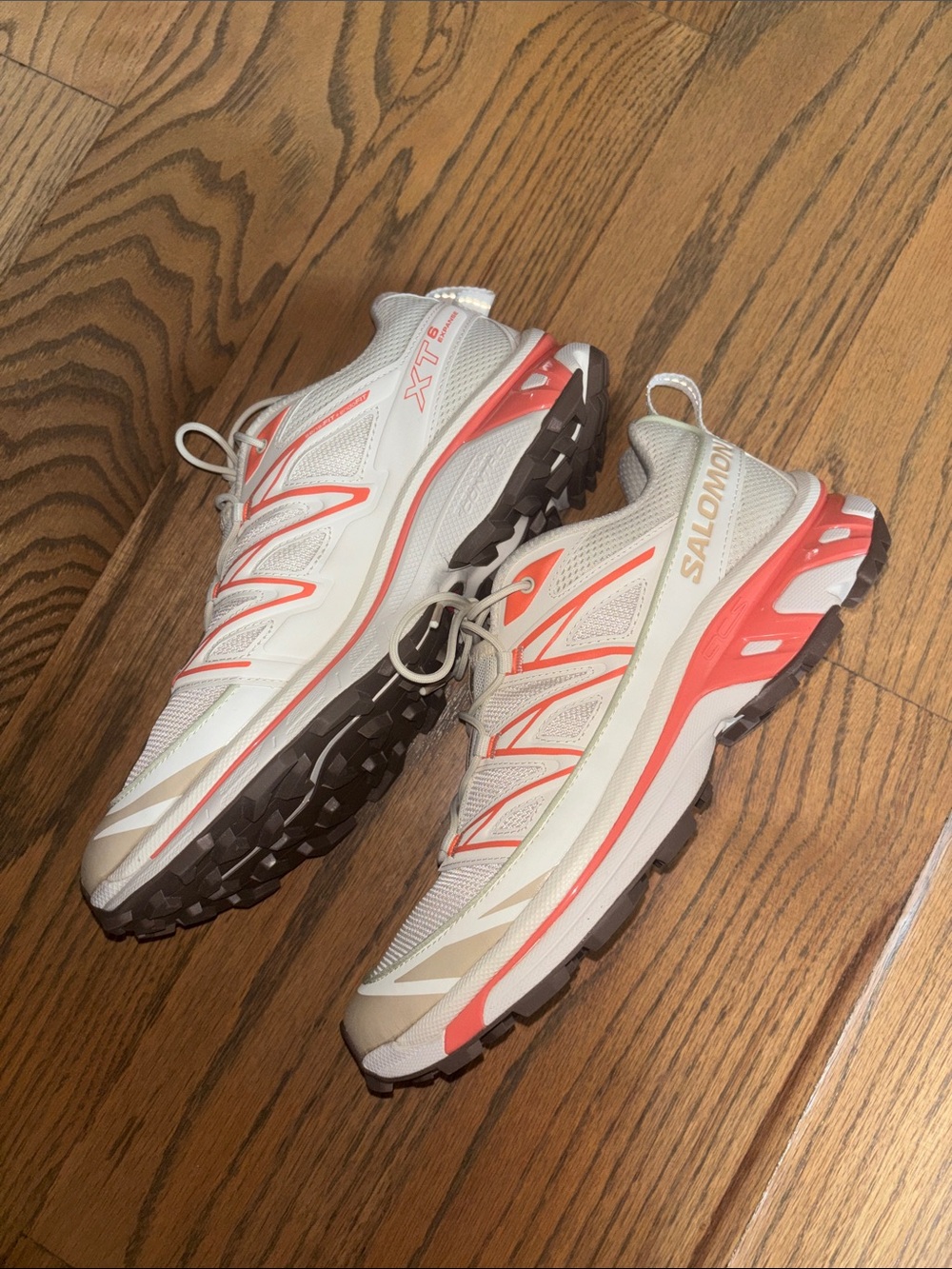 Salomon XT-6 Trail Shoes in White, Coral and Tan - Picture 1 of 3